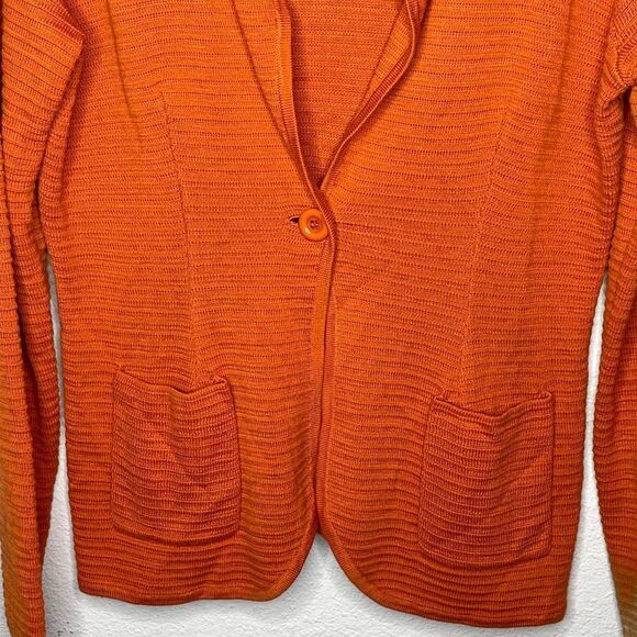 WD.NY Cardigan Sweater Rust - Picture 5 of 7
